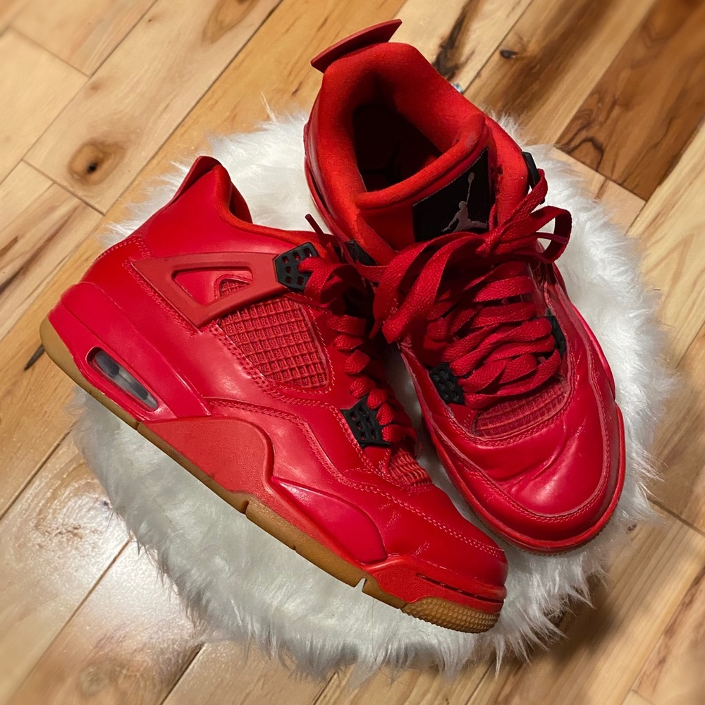 Wmns Air Jordan 4 Retro NRG 'Singles Day'